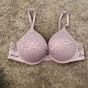 VS Wear Everywhere bra